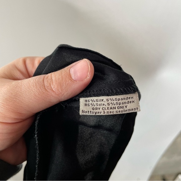 Tucker Black Silk Tunic & Pant Set Size Small - Picture 11 of 12